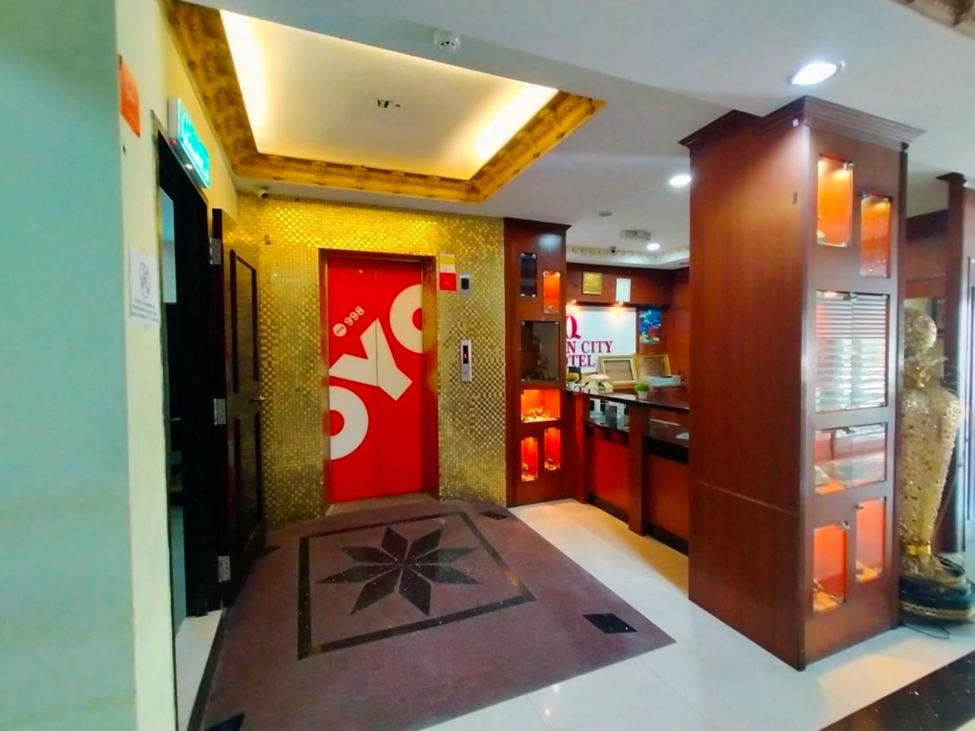 Super Oyo 998 Queen City Hotel Джорджтаун Экстерьер фото